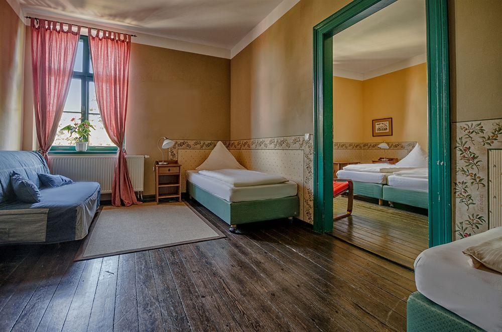 Hotel Zur Henne Naumburg  Exterior foto